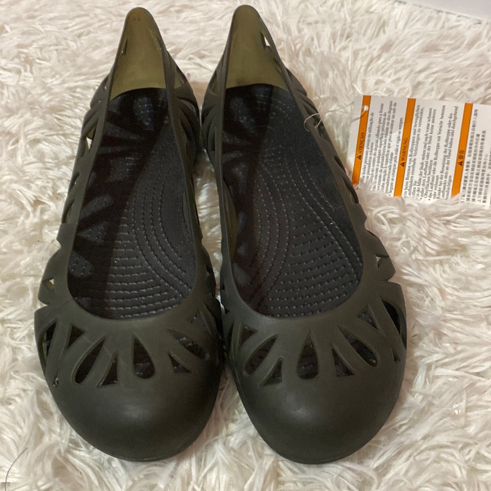 Crocs flats